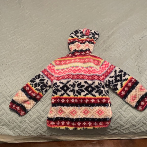 3T Old Navy Sherpa Critter Jacket. Design: Multi Fair-Isle - Picture 3 of 4